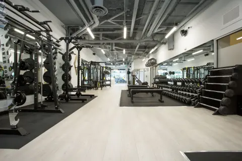 Quad Fit studio interior