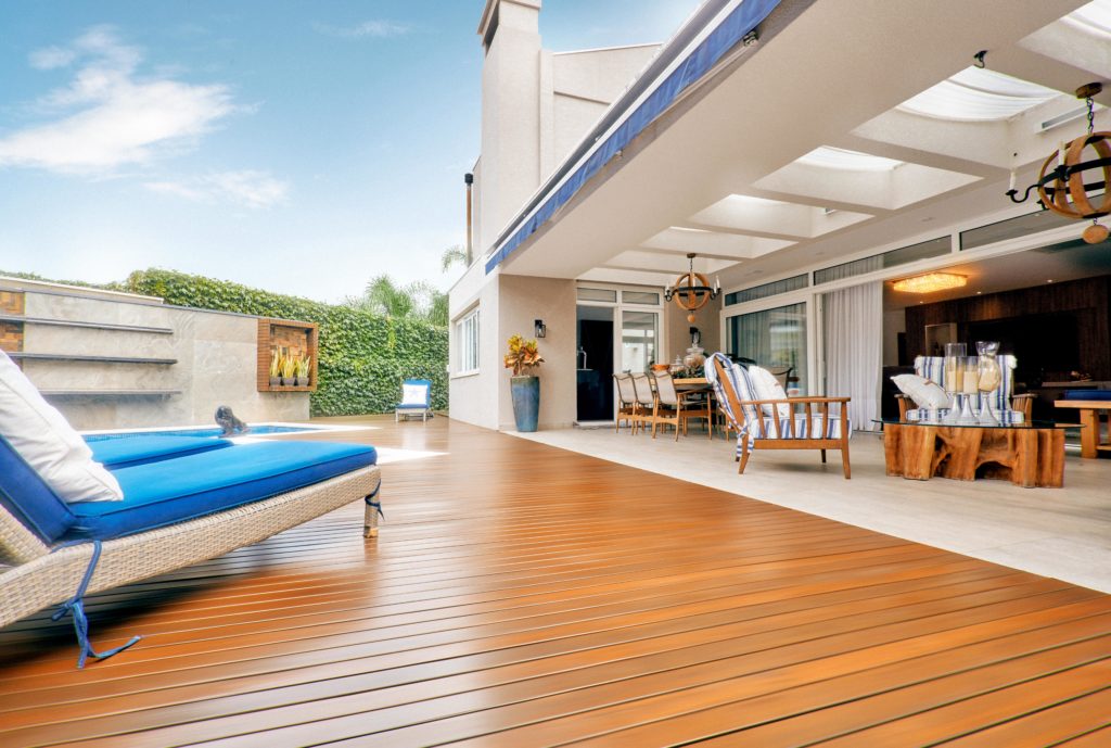 Luxury outdoor deck